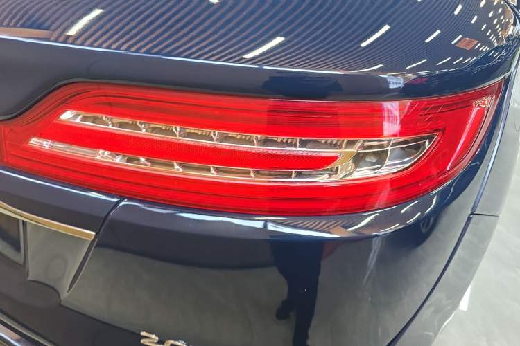 Used Lincoln MKC 2019 2.0T Two-Wheel Drive Zunya Version China VI Standard