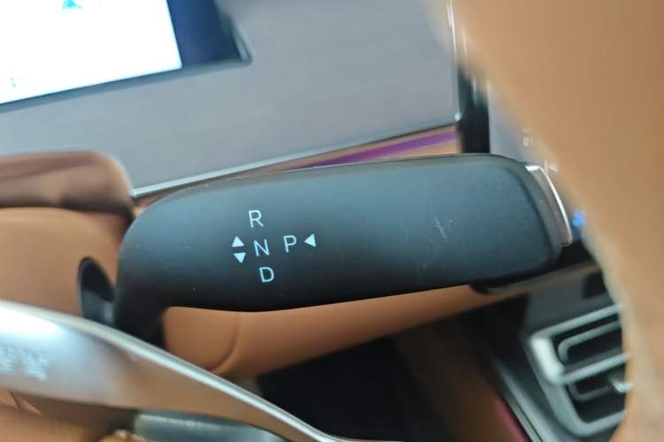 Used BYD Han L 2025 EV Four-Wheel Drive LiDAR Flagship Model
