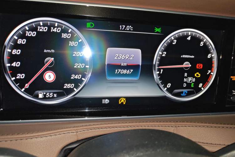 Used Brabus S-Class 2014 40S Odometer Close Up