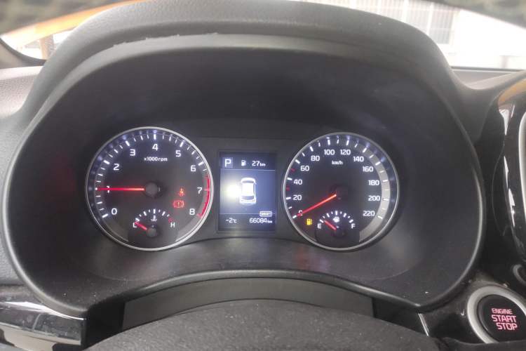 Used Kia kx1 Stonic 2021 1.4L CVT Fun & Sunroof Model
