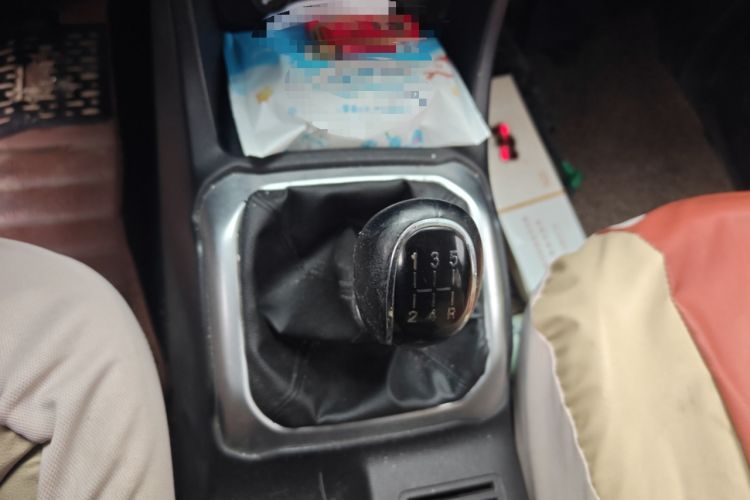 Used CHANGAN OSHAN X70A 2018 1.5L Manual Luxury Model