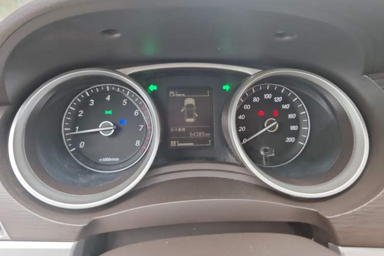 Used Wuling 730 2020 Commercial Vehicle 1.5L Manual Value Edition 7 Seats
