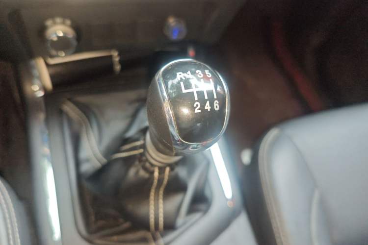 Used Dongfeng Ruichi 6 2023 2.3T Manual 4x4 Diesel Standard Version