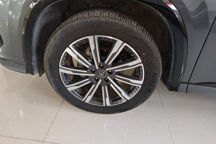 Used CHANGAN CS75 PLUS 2023 3rd Generation 1.5T Automatic Prestige Model
