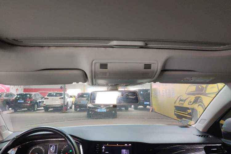 Used Volkswagen Bora 2020 1.5L Automatic Elite Version
