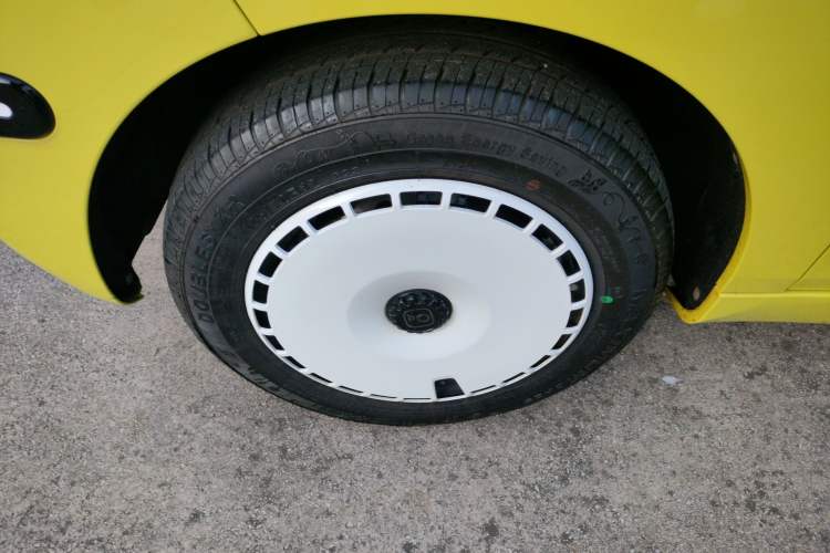 Used Chery QQ Ice Cream 2024 Edition Youth Version 205km Sundae
