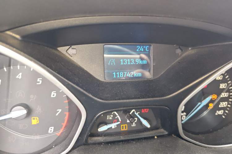 Used Ford Focus 2012 Hatchback 1.6L Manual Comfort Model
