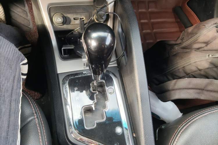 Used JAC Group Refine S3 2014 1.5L CVT Luxury Smart Model