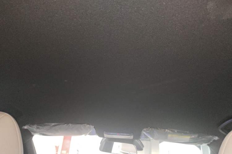 Used Baojun Yunhai 2024 140km Plug-in Hybrid Version Headliner