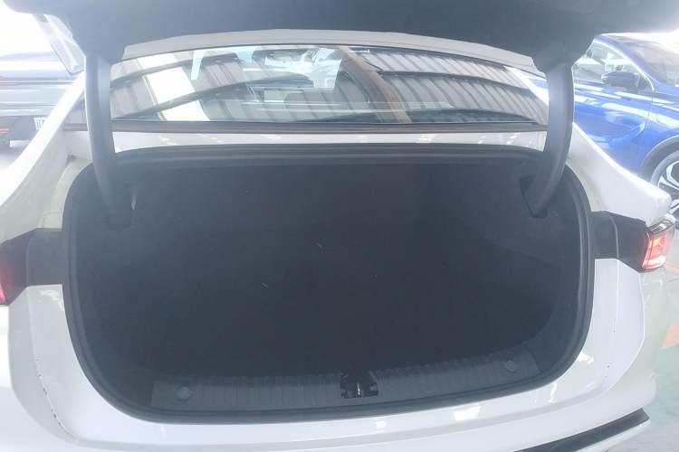 Used BYD Seal 06 New Energy 2025 EV 545KM Premium Edition Trunk