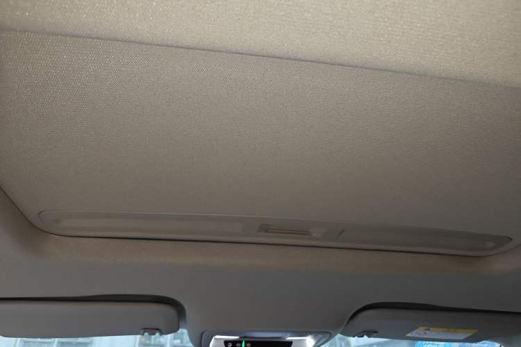 Used Buick Regal 2019 20T Elite Version China VI Standard Headliner