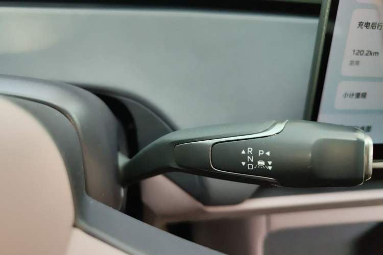 Used Hongqi Tiangong 06 2025 660 4x4 Smart Selection Edition Gear Lever