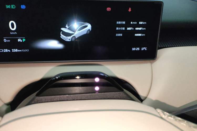 Used Nio ET5 2024 75 kWh Instrument Cluster