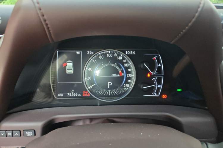 Used Lexus ES 2018 200 Luxury Edition China VI
