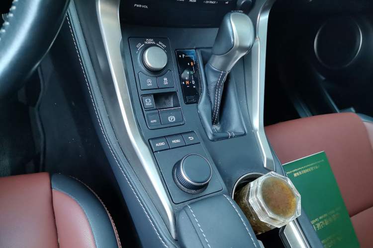 Used Lexus NX 2015 200T All-Wheel-Drive Fēngshàng Edition