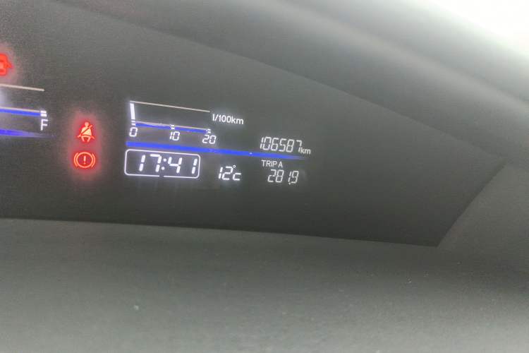 Used Honda Jade 2014 1.8L Automatic Comfort Elite Version 5 Seats
