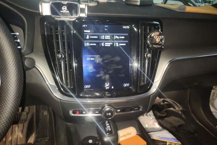 Used Volvo S60 2020 T4 Zhiyi Luxury Edition
