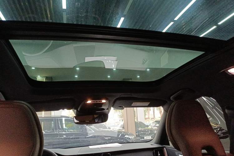 Used Volvo XC60 2021 T5 4x4 Smart Luxury Edition