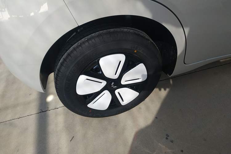 Used Wuling Hongguang MINIEV 2025 Four-Door Version Advanced Edition