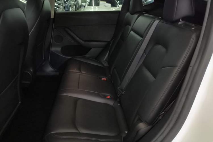 Used Tesla Model Y 2022 Rear-Wheel-Drive Version