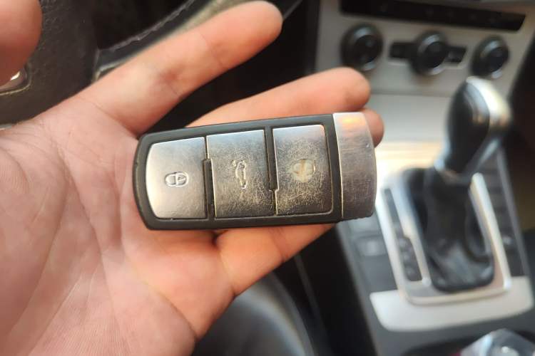 Used Volkswagen Magotan 2015 1.8TSI Luxury Model Vehicle Key