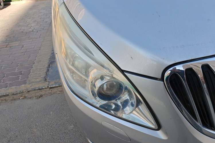 Used Buick GL8 2013 3.0L GT Luxury Business Haoya Edition Right Front Headlight