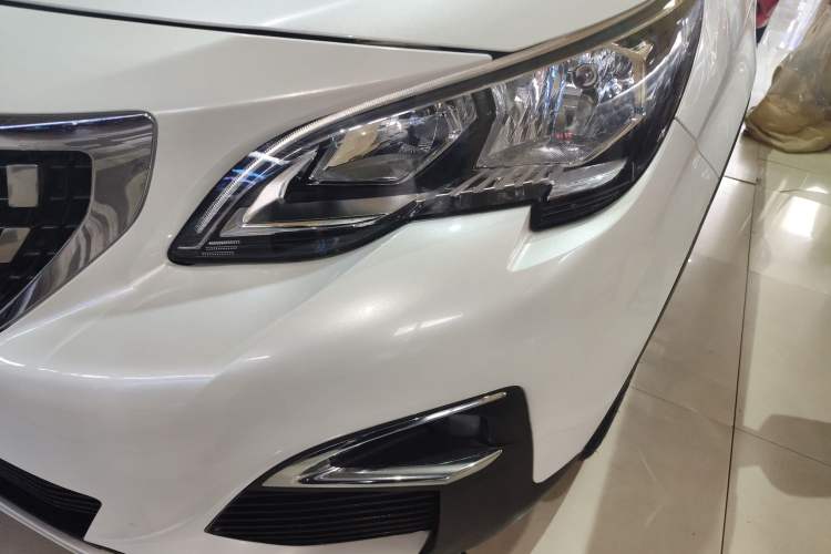 Used Peugeot 4008 2017 350THP Elite Edition Left Front Headlight