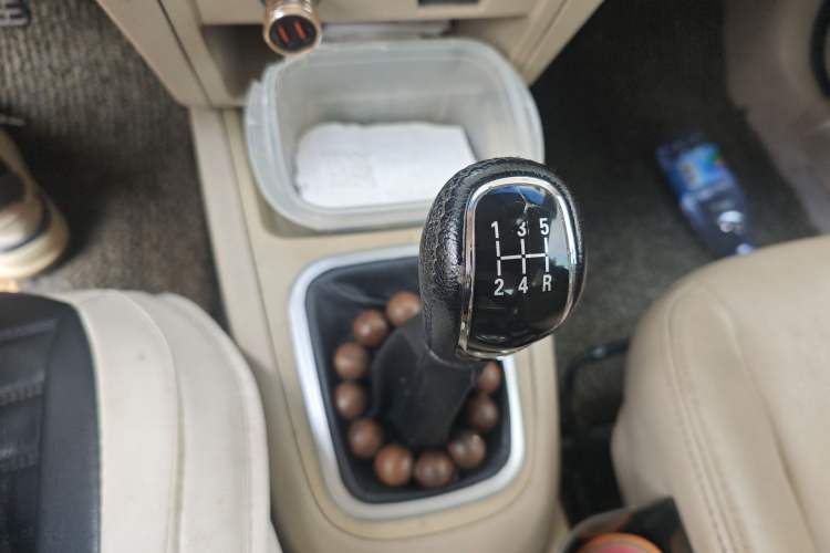 Used Chery E5 2011 1.5L Manual Enjoyment Model Gear Lever