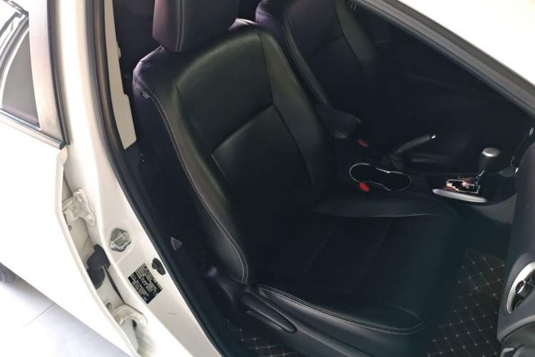 Used Toyota Corolla 2017 Revised Version 1.2T S-CVT GL Right Front Seat