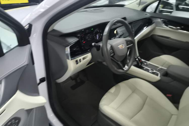 Used Cadillac XT6 2022 2.0T Six-Seater Four-Wheel Drive Luxury Version
