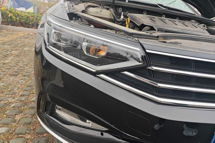 Used Volkswagen Magotan 2020 330TSI DSG Luxury Edition
