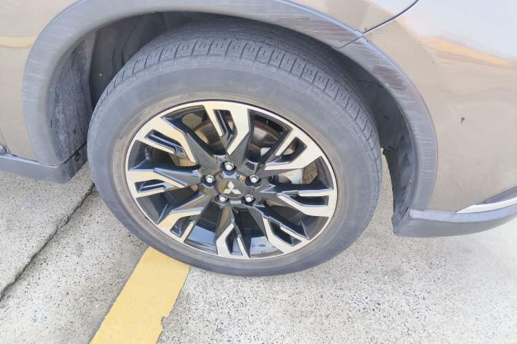 Used Mitsubishi Outlander 2020 2.0L Two-Wheel Drive Enjoyment Version 5 Seats
