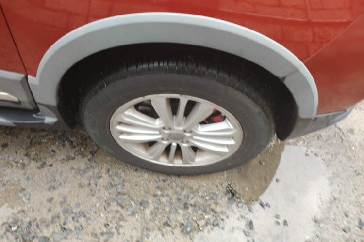 Used Haval H1 2015 1.5L AMT Urban Model