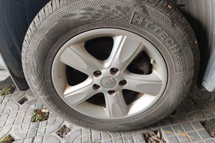 Used Haima S5 2015 1.6L Manual Comfort Model Right Front Wheel Hub