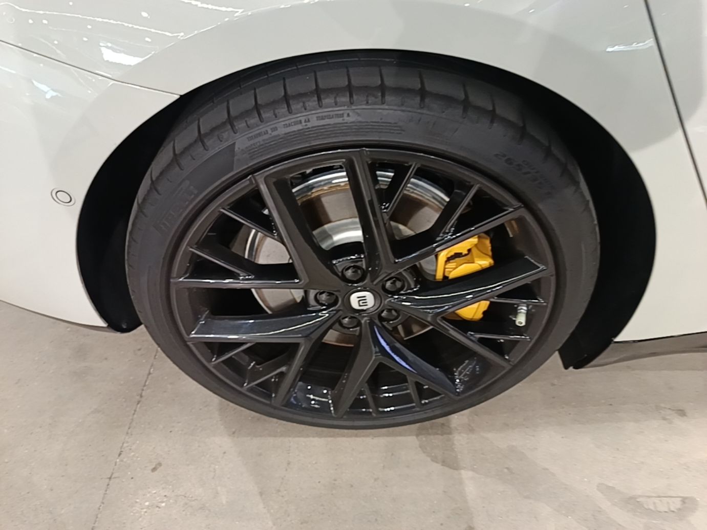 Xiaomi Auto SU7 2024 Four-Wheel Drive Ultra-Long Range Advanced Intelligent Driving Max Edition — снимка 11