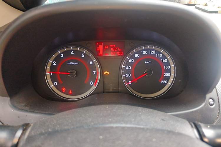 Used Hyundai Verna (older generation) 2014 1.4L Automatic Leading-Edge GLX
