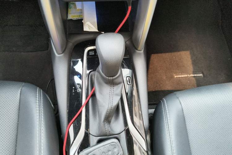 Used Toyota FRONTLANDER 2023 2.0L Smart Electric Hybrid Dual-Engine Luxury Edition
