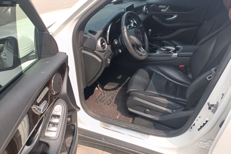 Used Mercedes-Benz GLC 2017 GLC 260 4MATIC Dynamic Edition