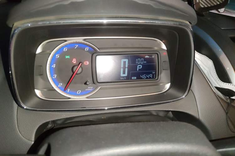 Used Chevrolet Trax 2016 1.4T Automatic Two-Wheel Drive Luxury Version Odometer Close Up