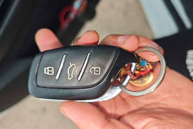 Used Roewe Clever 2022 311km QiQi BoBo Edition Vehicle Key