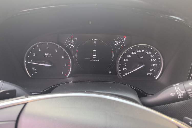 Used Cadillac XT5 2018 28T Four-Wheel Drive Luxury Model
