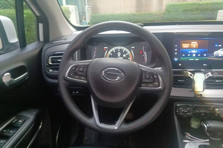 Used GAC Trumpchi GS3 2022 POWER 270T Automatic Luxury Edition Steering Wheel
