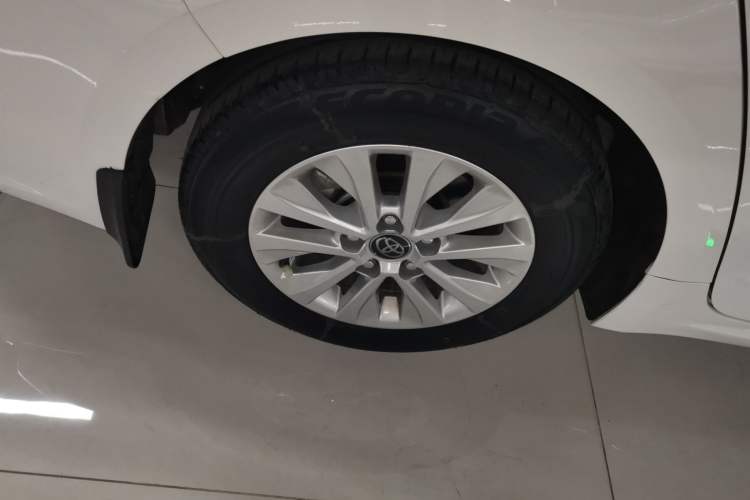 Used Toyota Corolla 2023 1.8L Smart Electric Hybrid Dual-Motor Pioneer Edition Right Rear Wheel Hub