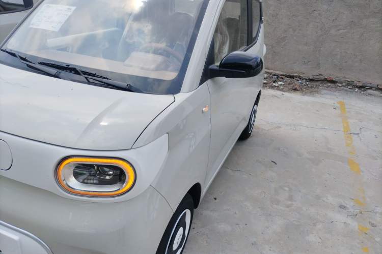Used Wuling Hongguang MINIEV 2024 3rd Generation 215km Youth Edition