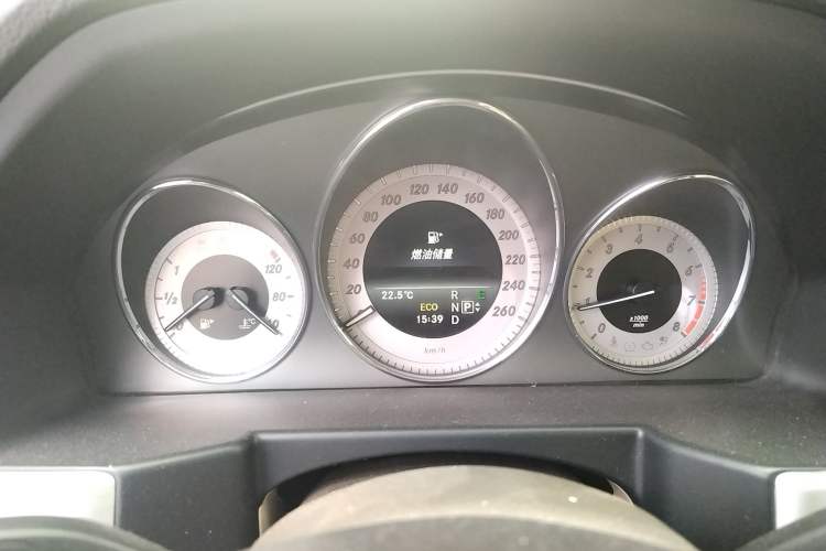 Used Mercedes-Benz GLK-Class 2015 GLK 260 4MATIC Dynamic Edition Ultimate Version Instrument Cluster