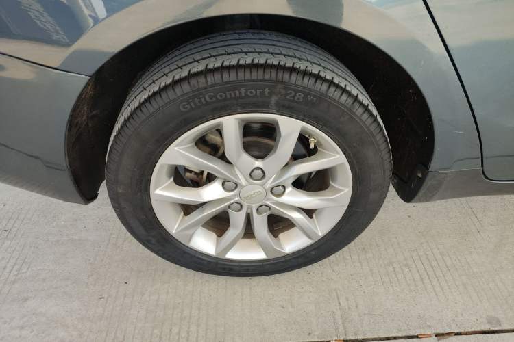 Used Geely Auto Emgrand GL 2017 1.3T Manual Elite Model
