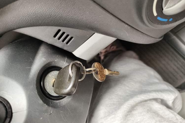 Used Suzuki Alto 2013 1.0L Manual Comfort Version Vehicle Key