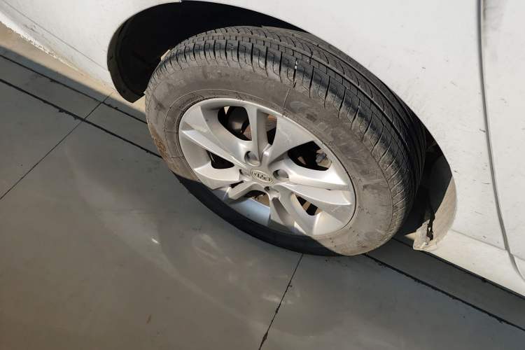 Used BYD F3 2015 Energy-Saving Edition 1.5L Automatic Prestige Model