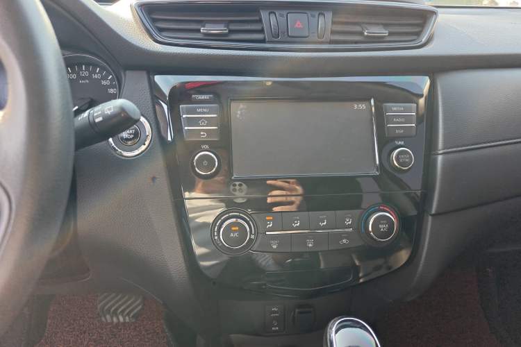 Used Nissan X-Trail 2017 2.0L CVT Comfort Edition 2WD