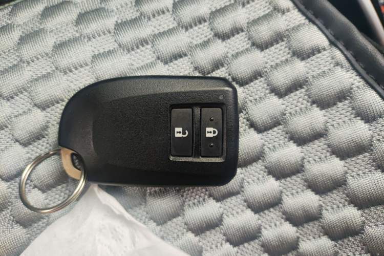 Used Toyota YARiS L Zhi Xuan 2022 X-Trail 1.5L CVT Luxury PLUS Edition
